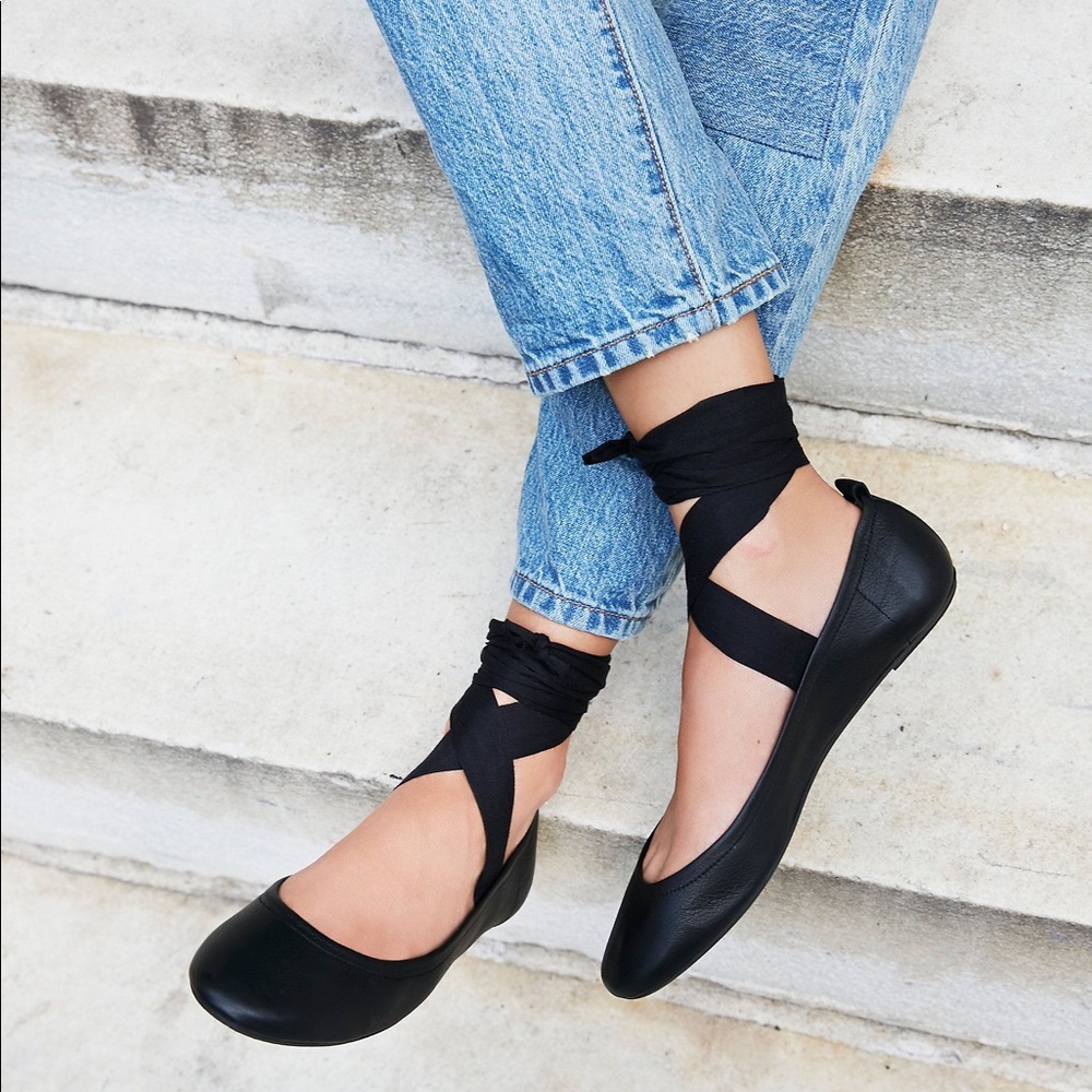 •Free People• 🎉HOST PICK 🎉Degas Ballet Flat